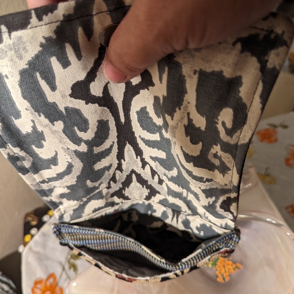 St Claire Designs Crossbody Made in Colorado - Picture 7 of 10